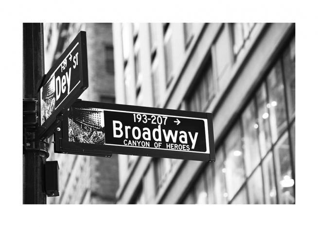 Broadway Sign Plakat / Svarthvitt hos Desenio AB (11311)