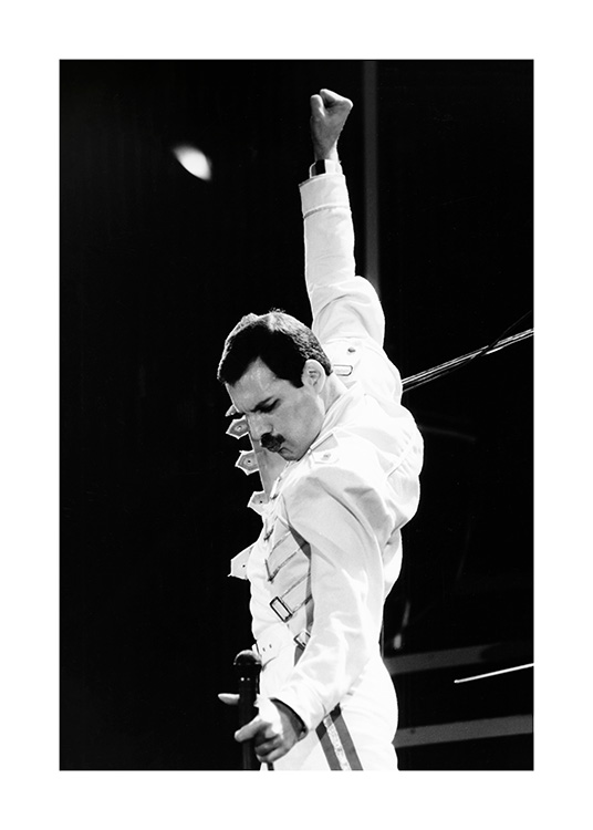  – Svarthvitt-fotografi av ikonet Freddie Mercury, vokalisten i Queen