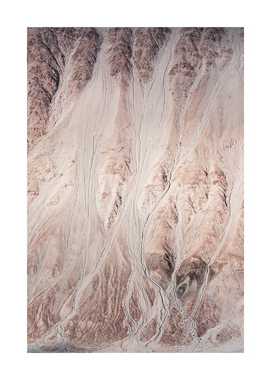Dry River in Mountain Plakat / Naturmotiv hos Desenio AB (13690)