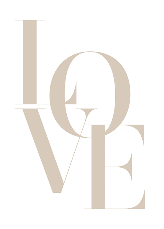  – Ordet «Love» i store, beige bokstaver mot en hvit bakgrunn
