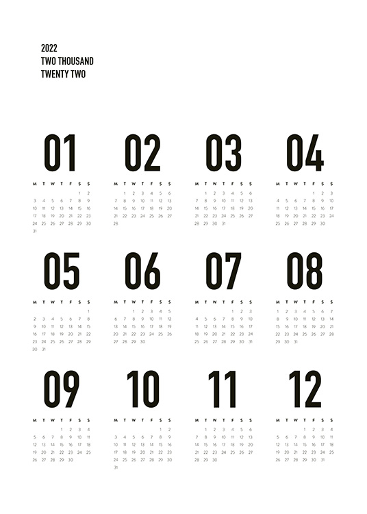  – Kalender for 2022 med oversikt over året, med tekst i svart mot en hvit bakgrunn