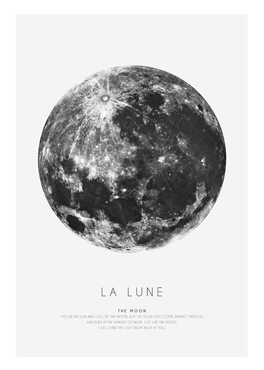  – Svarthvit grafisk plakat med en måne i svarthvitt med tekst under